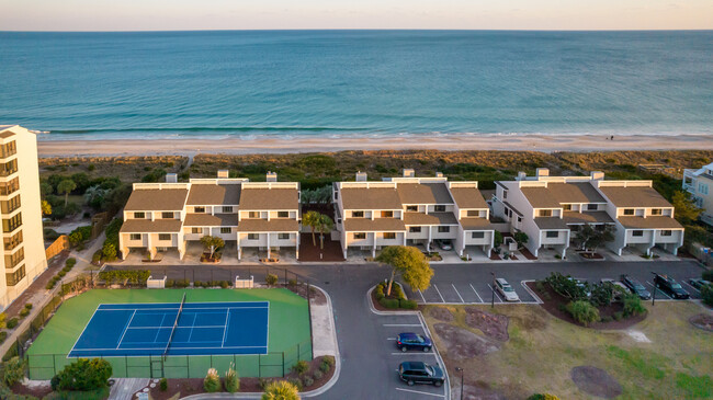 Station One Townhomes in Wrightsville Beach, NC - Building Photo - Building Photo