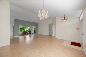 1401 Hideaway Bend in Wellington, FL - Building Photo - Building Photo
