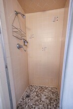 585 S 3rd St in Jacksonville, OR - Building Photo - Building Photo