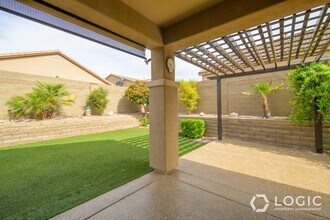 2445 E White Horse Dr in Washington, UT - Building Photo - Building Photo