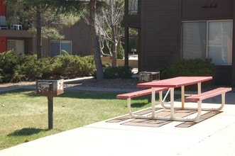 1200 T A Riordan in Flagstaff, AZ - Building Photo - Building Photo