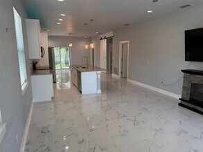 1821 E Eskimo Ave in Tampa, FL - Building Photo - Building Photo