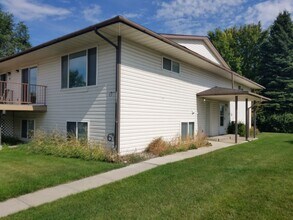 311 Kelly Rd in Kalispell, MT - Building Photo - Building Photo