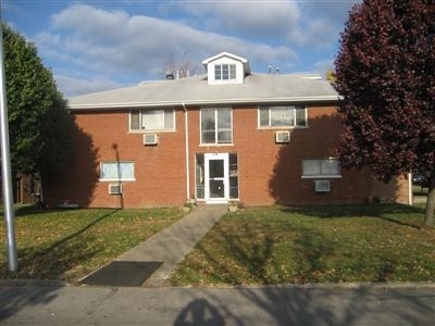 1921 Oxford Cir in Lexington, KY - Building Photo