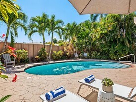 1900 NE 19th St in Fort Lauderdale, FL - Building Photo