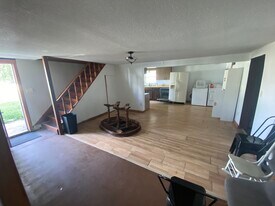 224 Garfield Ave in Willow Lake, SD - Building Photo