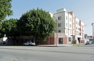 4920 S Broadway Rd Apartments