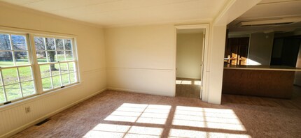 2899 Sylvania Rd in Troy, PA - Building Photo - Building Photo