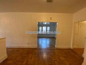 26 Schuyler St, Unit 2 in Boston, MA - Building Photo - Building Photo