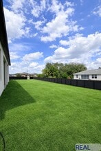 2416-2418 Xelda Ave N in Lehigh Acres, FL - Foto de edificio - Building Photo