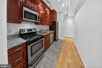 424 Q St NW in Washington, DC - Building Photo - Building Photo