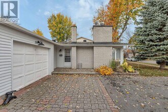 2018 Quincy Ave in Ottawa, ON - Building Photo - Building Photo