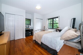 1456 Boston Post Rd in Larchmont, NY - Building Photo - Building Photo