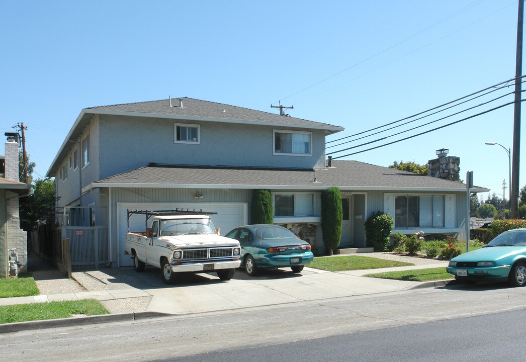 892 Di Fiore Dr in San Jose, CA - Foto de edificio