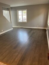 952 Virginia Ln in Elmhurst, IL - Building Photo - Building Photo