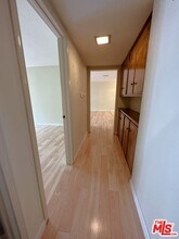 8515 Falmouth Ave in Los Angeles, CA - Building Photo - Building Photo