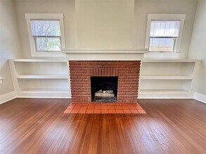 1201 E Lamar St in Sherman, TX - Building Photo - Building Photo