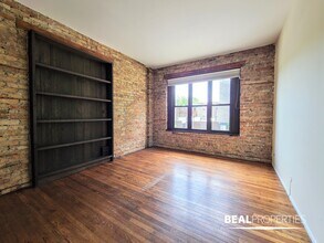 3015 N Broadway in Chicago, IL - Building Photo - Building Photo