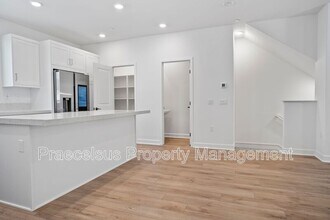 824 Makani St in Chula Vista, CA - Building Photo - Building Photo