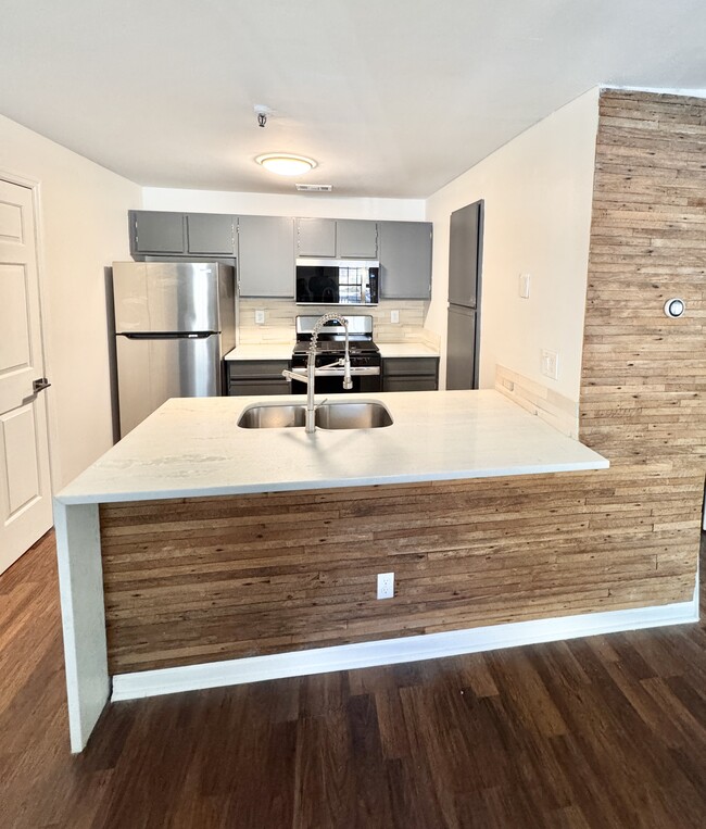 2026 River Heights Walk SE in Marietta, GA - Building Photo - Building Photo