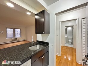 6832 N Sheridan Rd, Unit M00B in Chicago, IL - Building Photo - Building Photo