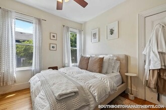 393 E 5th St in Boston, MA - Building Photo - Building Photo