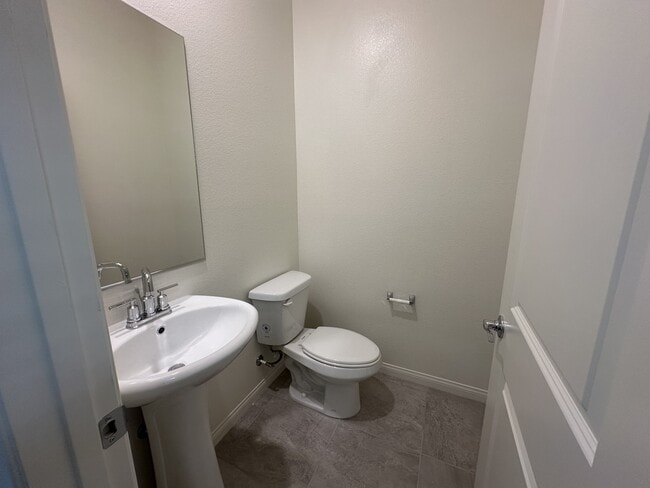 4483 Ginger Hls Ave in Las Vegas, NV - Building Photo - Building Photo