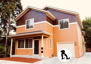 436 10th NW St in Corvallis, OR - Building Photo