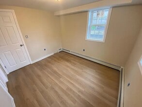 932 Massachusetts Ave in Arlington, MA - Building Photo - Building Photo