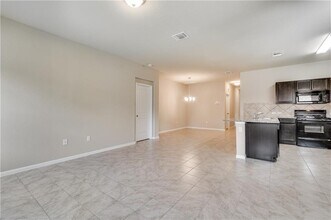 6617 Janes Ranch Rd in Austin, TX - Building Photo - Building Photo