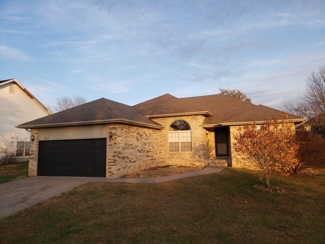 property at 3610 N 31st St
