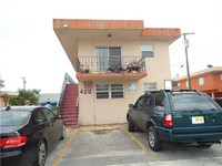 420 E 26th St in Hialeah, FL - Building Photo - Building Photo