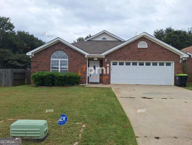 property at 204 Westcliff Center St