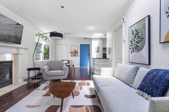 1126 W 11th Ave in Vancouver, BC - Building Photo - Building Photo