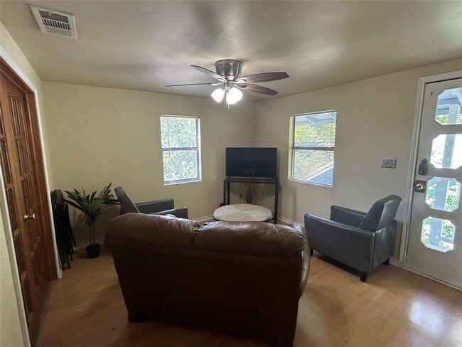 4812 Avenue G in Austin, TX - Building Photo - Building Photo