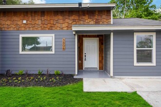 3806 Zephyr St in Houston, TX - Building Photo - Building Photo