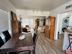 3822 Huron Ave in Culver City, CA - Building Photo - Building Photo