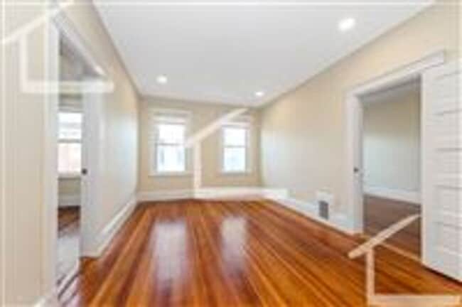 50 Brackett St in Boston, MA - Building Photo - Building Photo