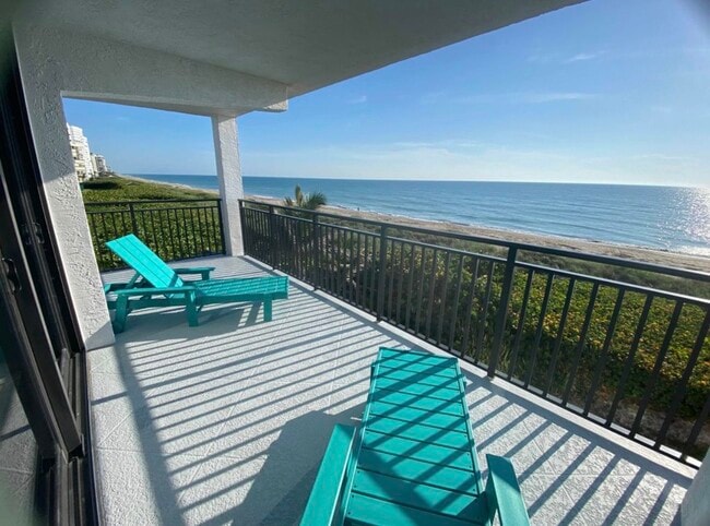 property at 10102 S Ocean Dr