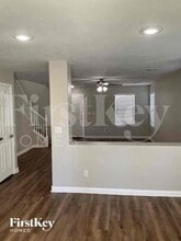 7218 Forefather St in Las Vegas, NV - Building Photo - Building Photo