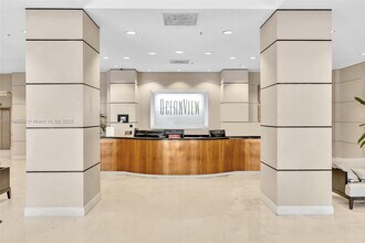 19380 Collins Ave in Sunny Isles Beach, FL - Building Photo - Building Photo