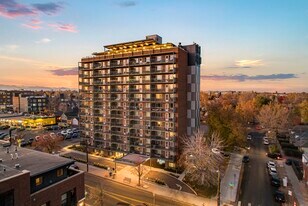 Julian32 at Highlands Square in Denver, CO - Building Photo