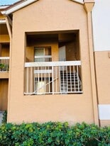 709 NW 92nd Ave, Unit 1