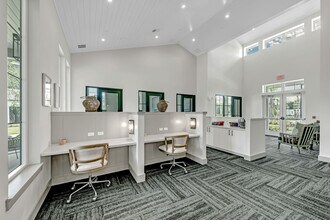 Tessa Springs in Thonotosassa, FL - Building Photo - Building Photo