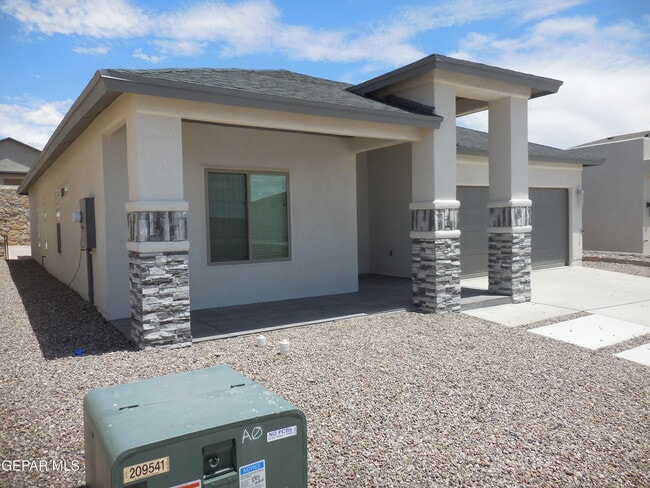 552 Pne Vly Pl in Horizon City, TX - Building Photo - Building Photo