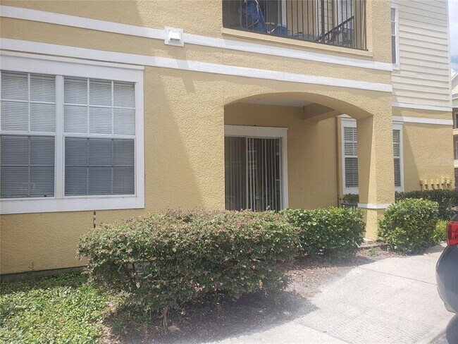8102 Lillies Way in Orlando, FL - Building Photo - Building Photo