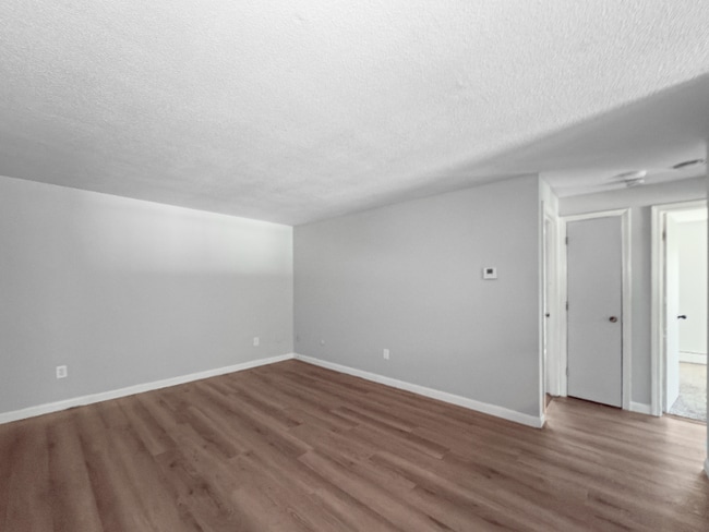 21-25-25 Horne St in Methuen, MA - Building Photo - Building Photo