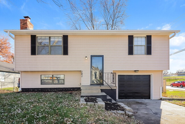 property at 101 E Pacific Dr