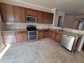 8913 Eastwood Ave in Cross Roads, TX - Building Photo - Building Photo