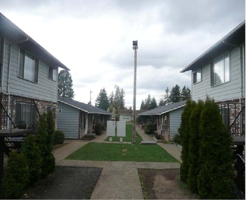 Yorktown Gardens Apartments in Gresham, OR - Building Photo - Building Photo